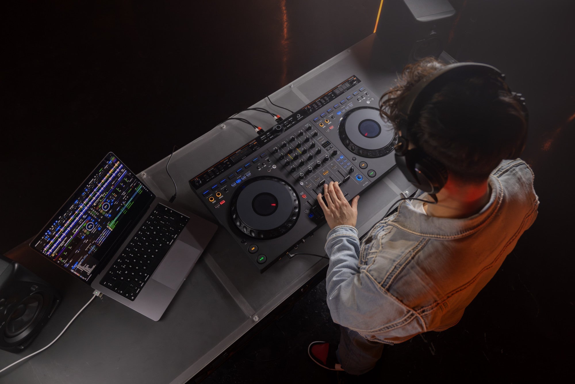 A New Era of DJ Performance: The AlphaTheta DDJ-GRV6