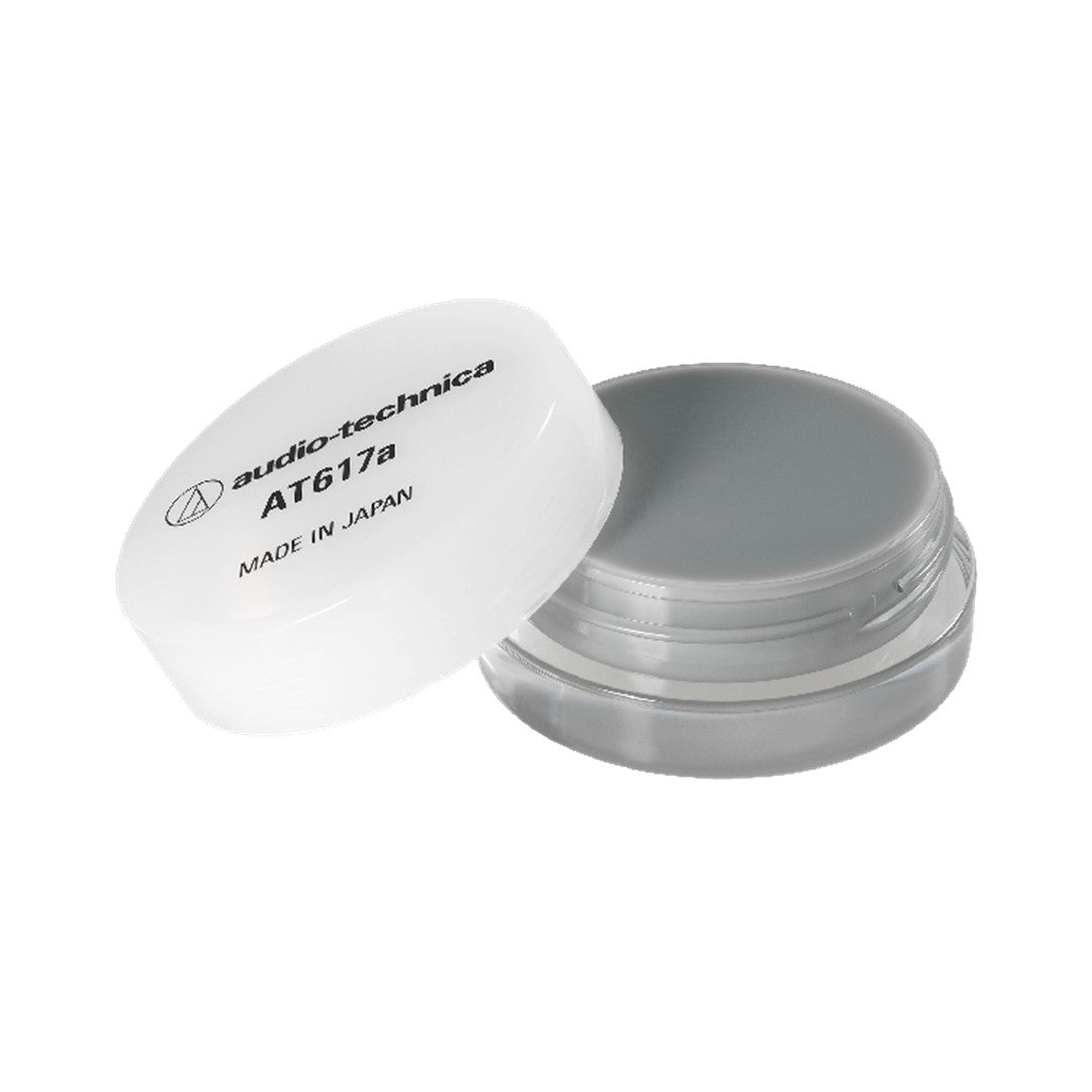 AT617A Cartridge Stylus Cleaner-Top Front- Open
